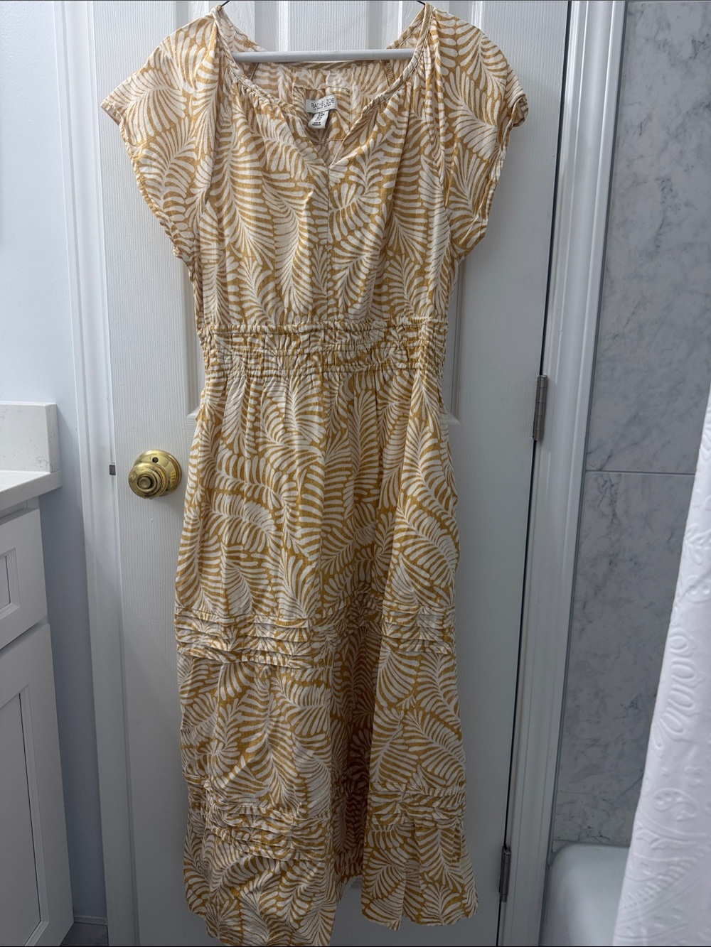 Rachel Zoe Women’s Yellow Leaf-Print Maxi Dress